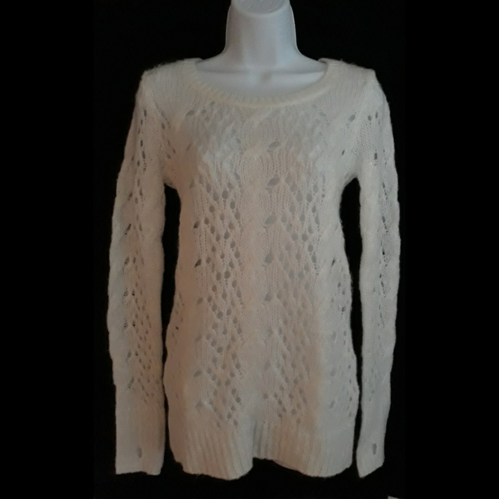White knit sweater